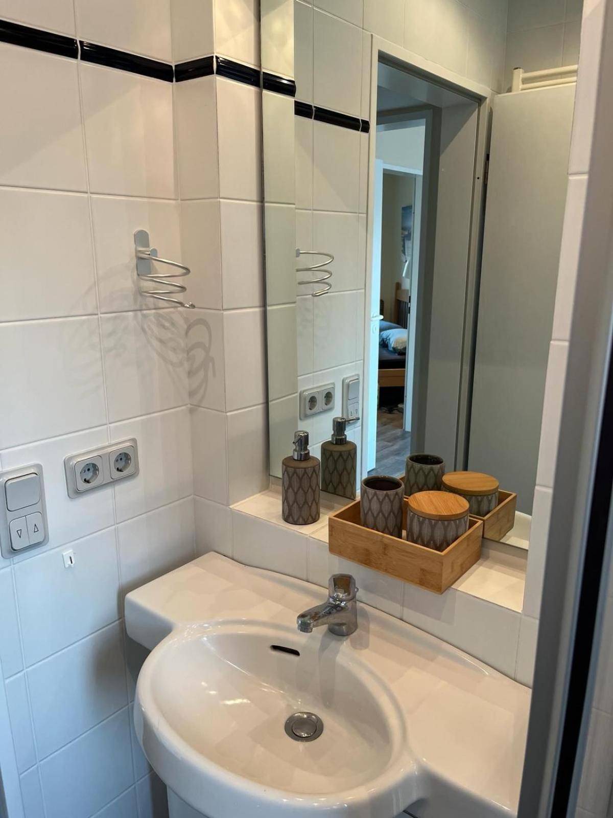 Rosenhus 5 Appartement Horumersiel Buitenkant foto